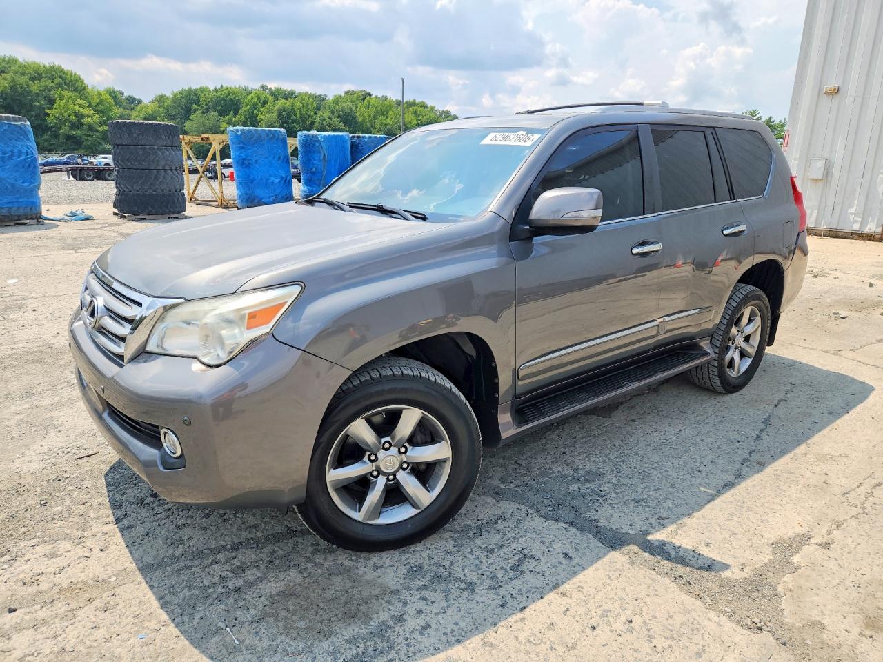 2013 Lexus GX 460, VIN JTJBM7FX6D5057822 — Normal wear