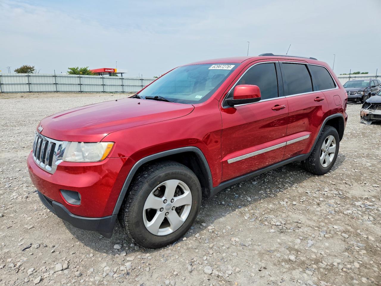 2011 Jeep Grand Cherokee Laredo, VIN 1J4RR4GG3BC509602 — По всему кузову