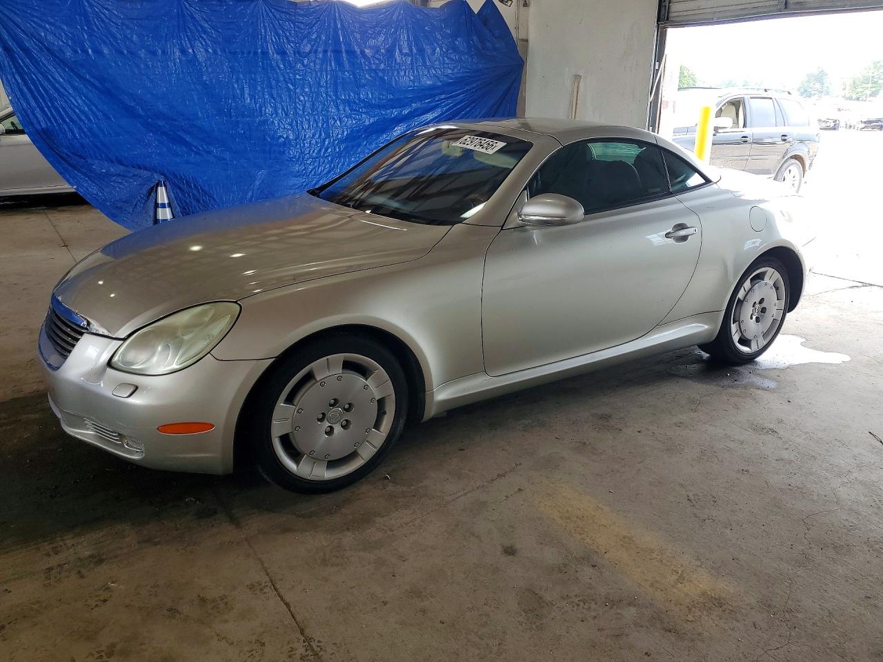 2002 Lexus SC 430, VIN JTHFN48Y720008627 — Front end