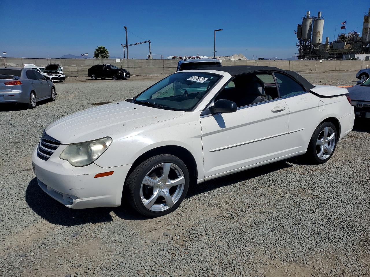 2008 Chrysler Sebring LX, VIN 1C3LC45K78N572840 — Зад