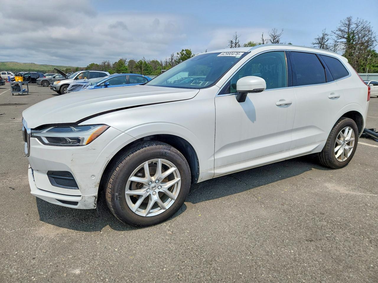 2018 Volvo XC60 Momentum, VIN YV4102RK4J1019051 — Water / flood