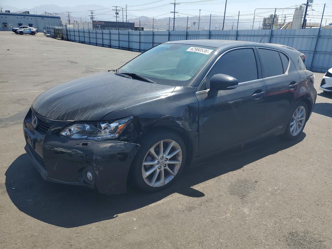 2012 Lexus CT 200h Premium, VIN JTHKD5BH0C2080288 — Front end