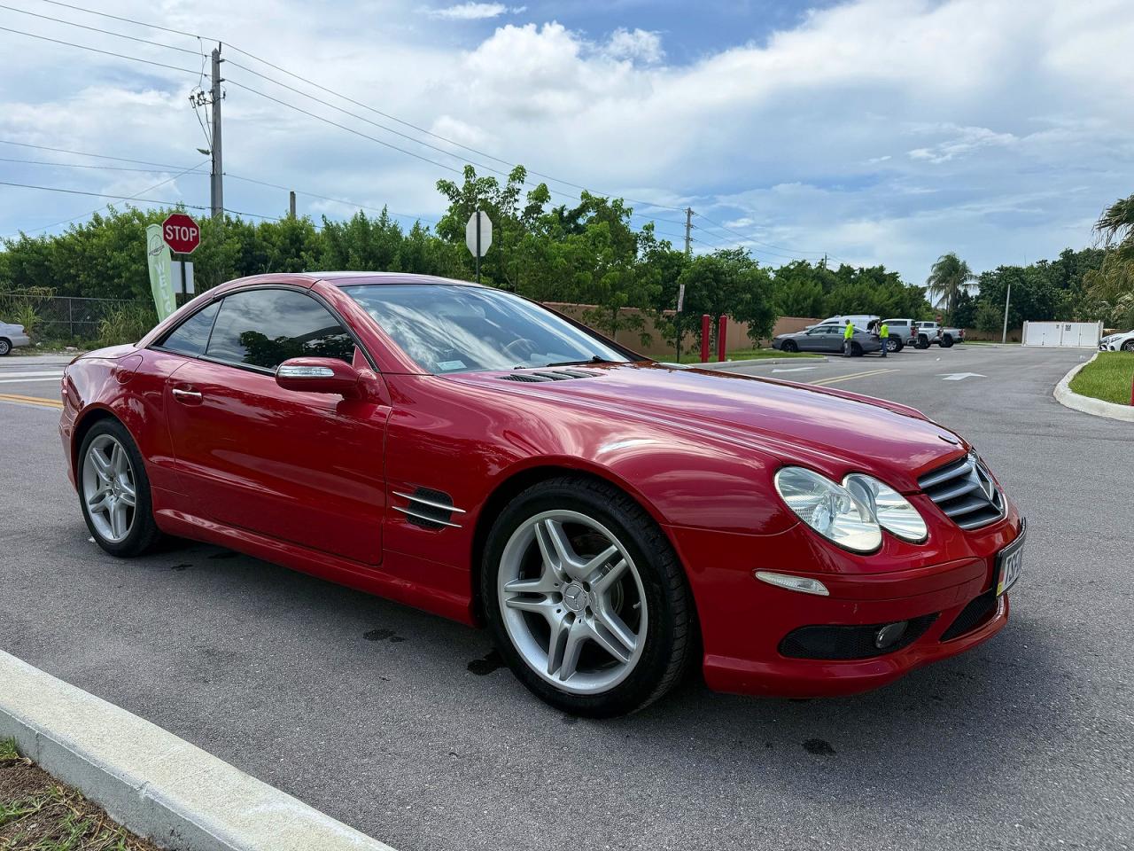 2006 Mercedes-Benz SL 500, VIN WDBSK75F16F115414 — Normal wear