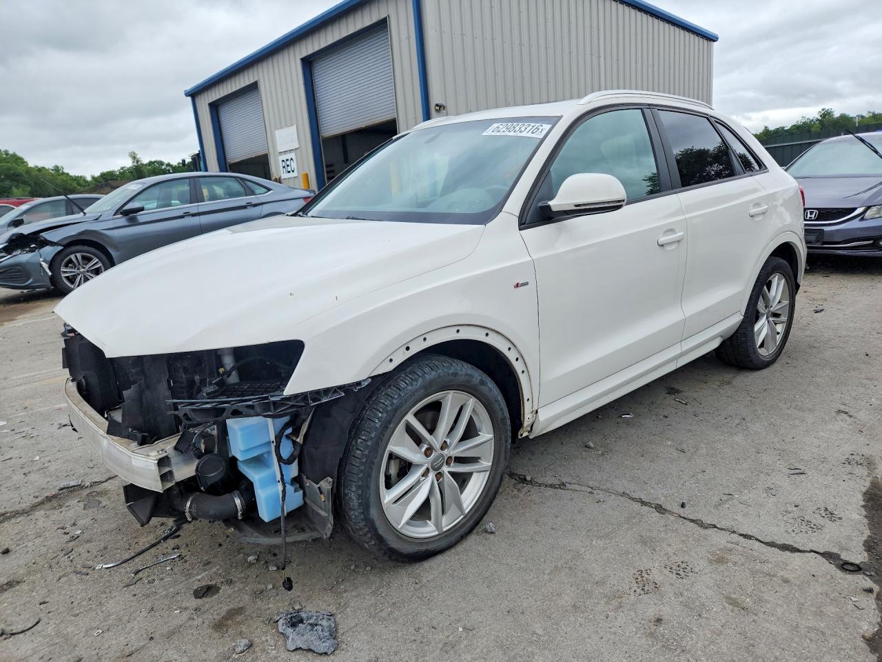 2018 Audi Q3 Premium, VIN WA1ECCFS3JR032181 — Front end