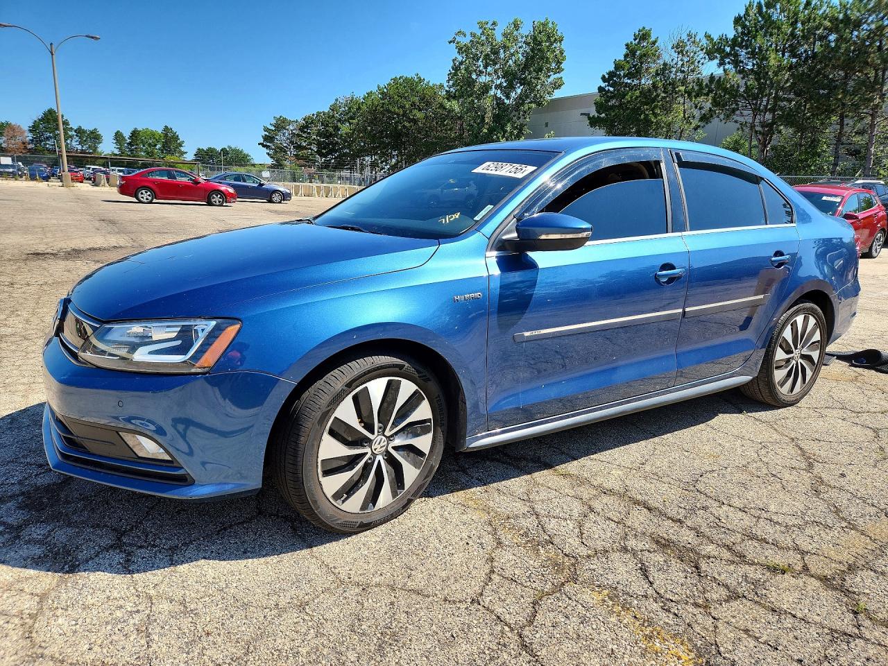 2016 Volkswagen Jetta Hybrid SEL Premium, VIN 3VW637AJ0GM405846 — Мелкие вмятины и царапины