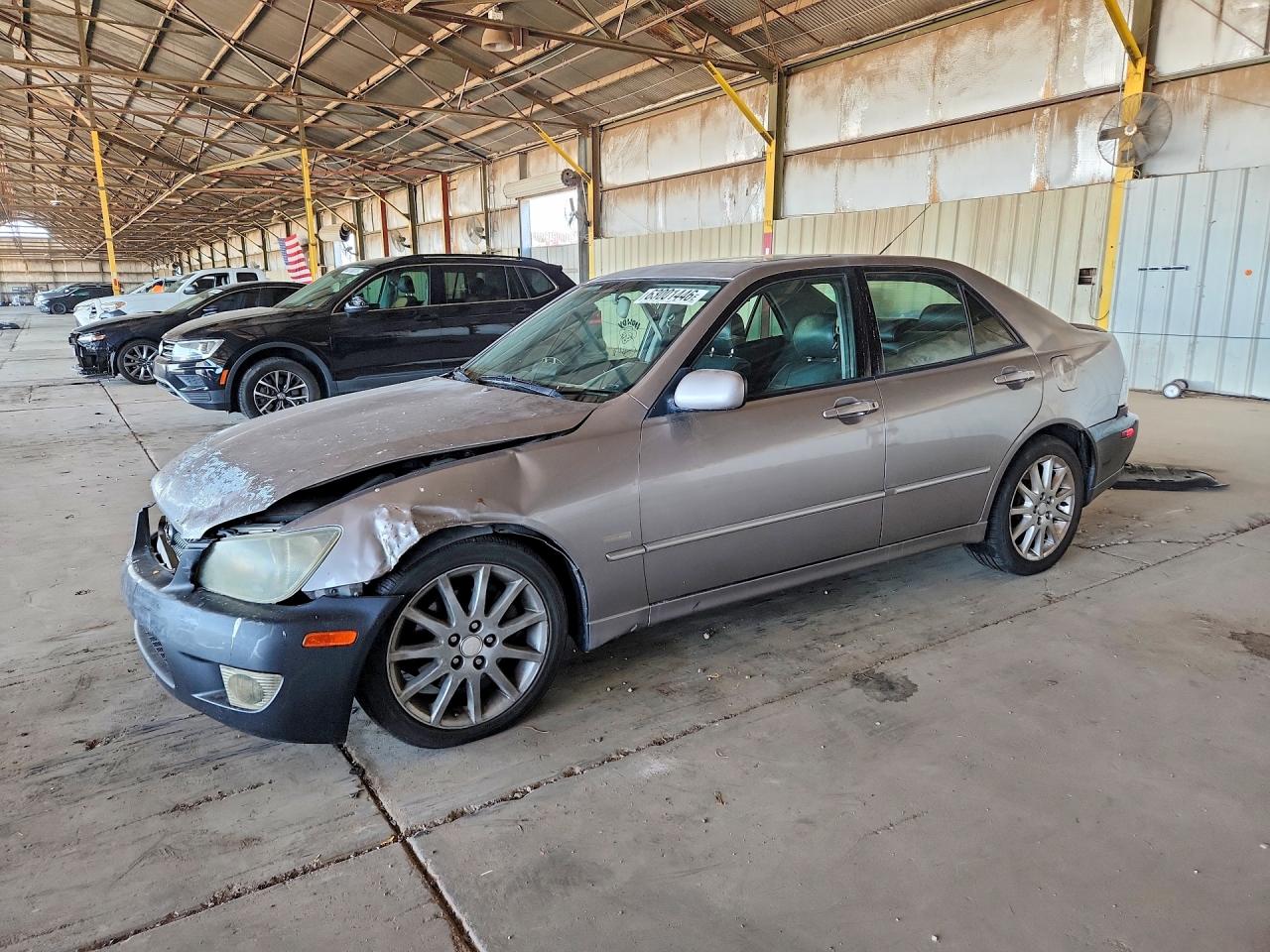 2004 Lexus IS 300/350, VIN JTHBD192640088077 — Front end