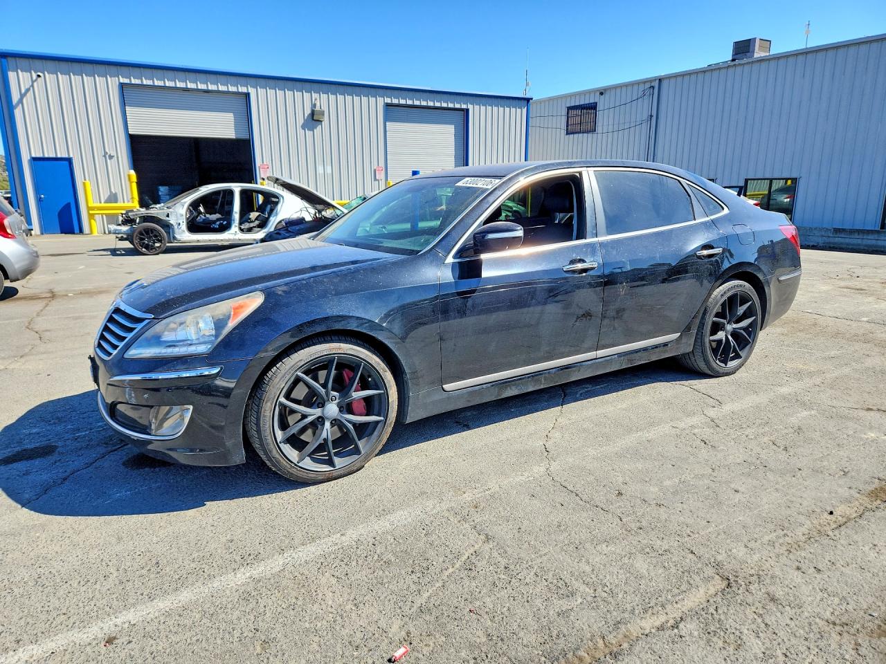 2013 Hyundai Equus Signature, VIN KMHGH4JH2DU064344 — Front end