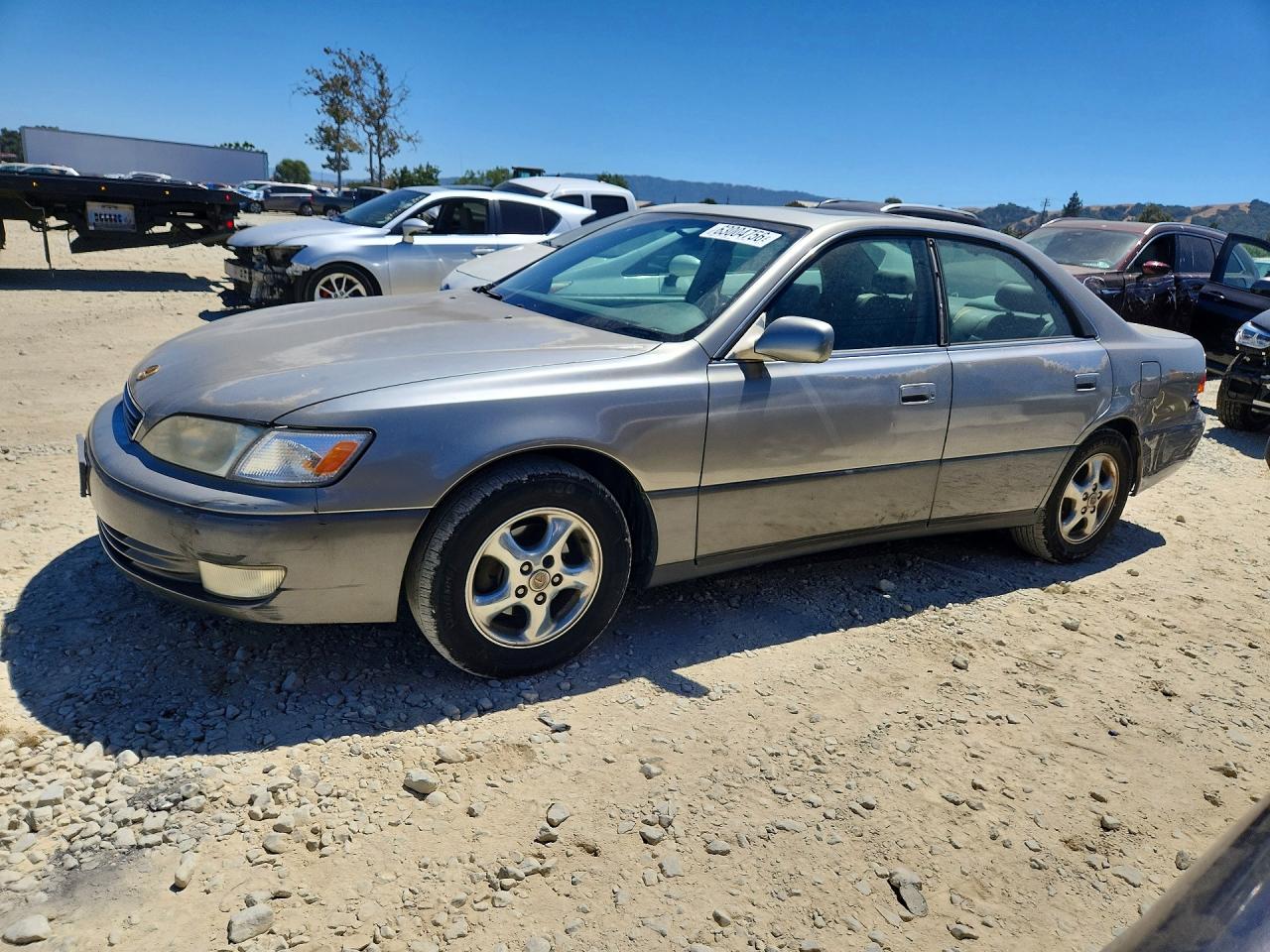 1997 Lexus ES 300, VIN JT8BF22G6V0044541 — Перед
