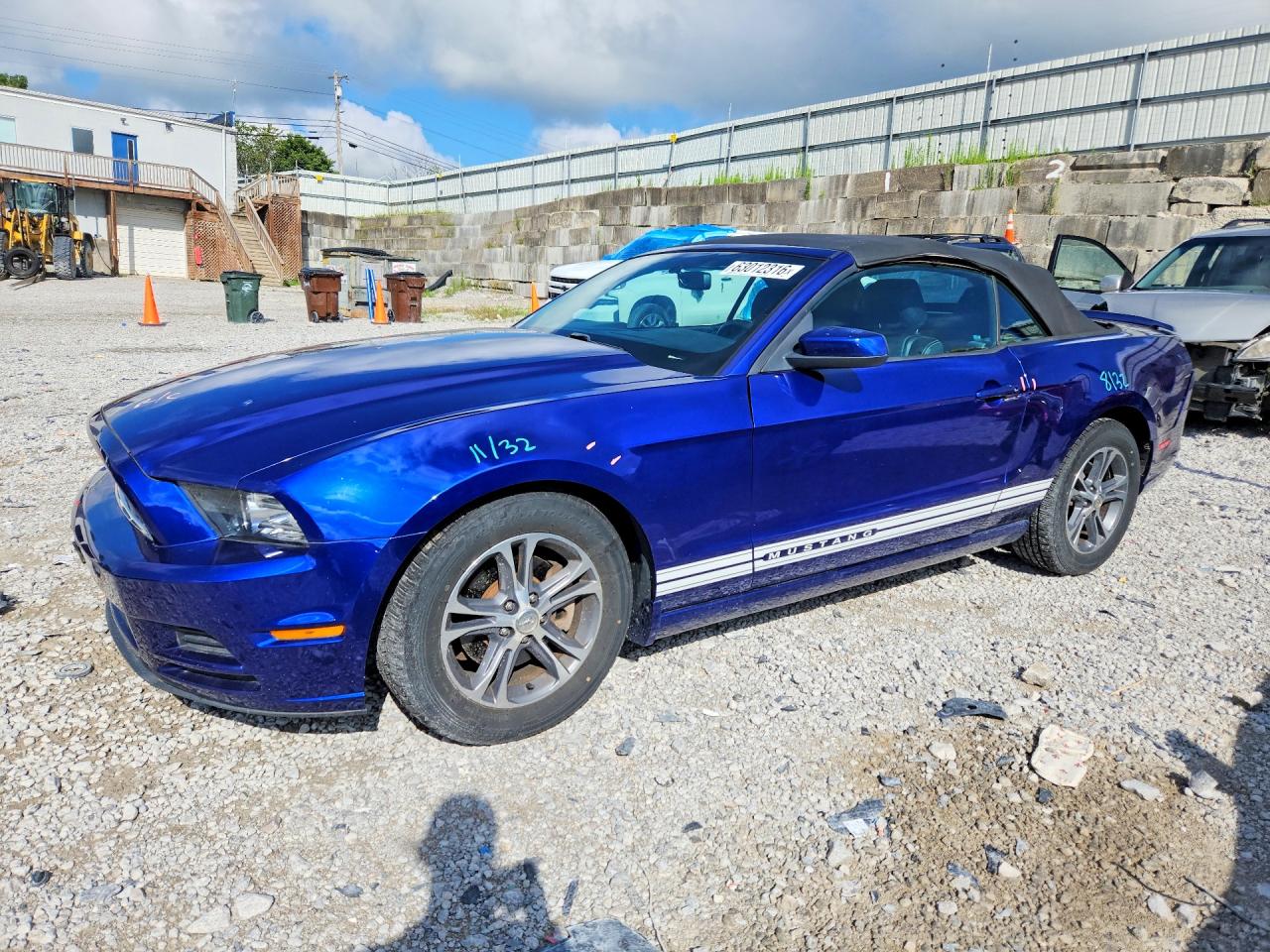 2014 Ford Mustang V6, VIN 1ZVBP8EM1E5309174 — Rear end