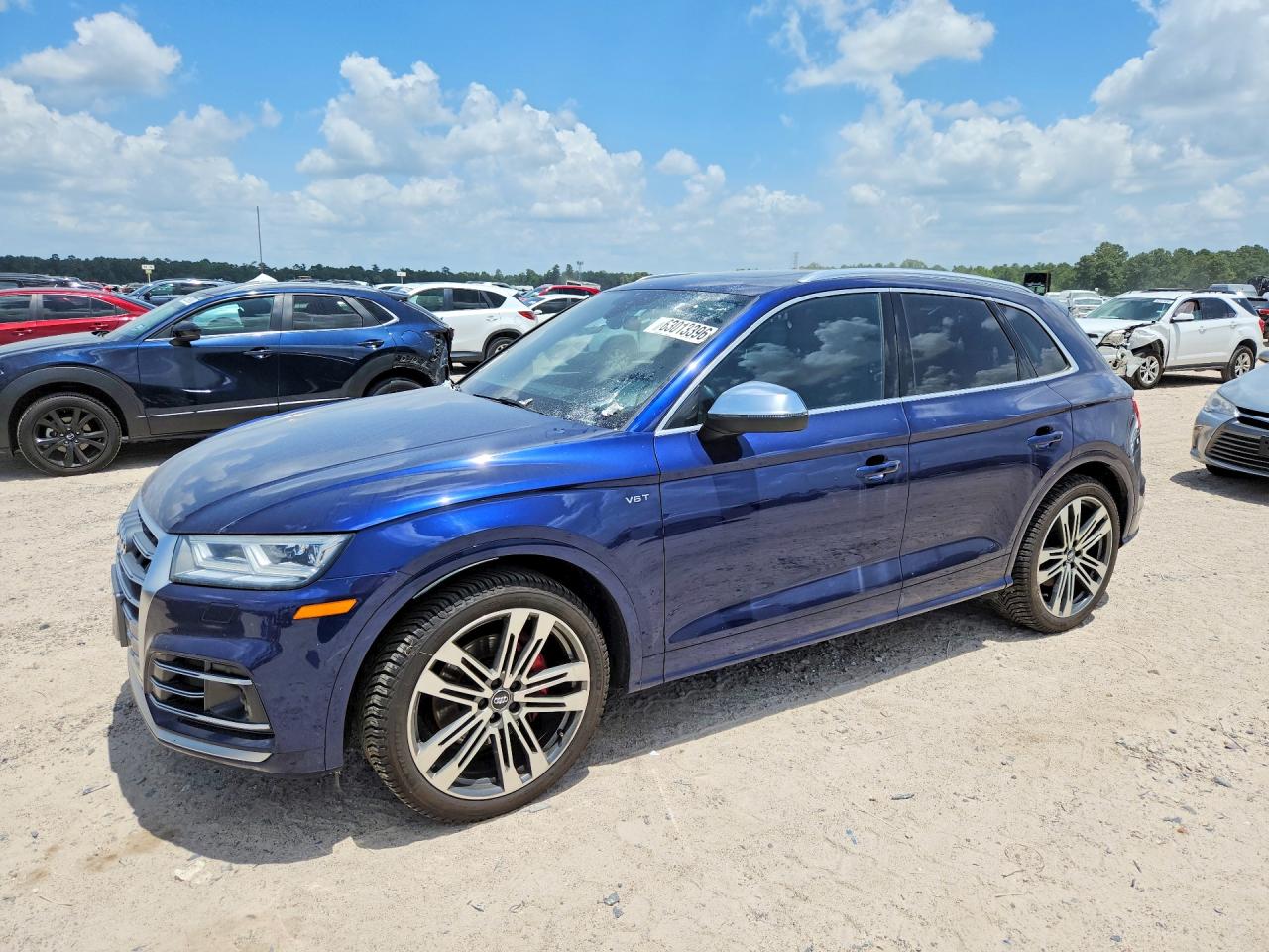 2018 Audi SQ5 Prestige, VIN WA1C4AFY4J2088801 — Minor dents and scratches