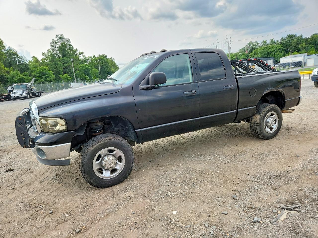 2003 Dodge 2500 ST, VIN 3D7KU28D53G701333 — Minor dents and scratches