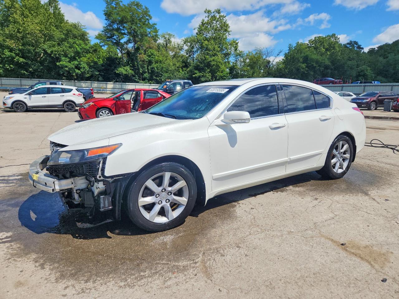 2012 Acura TL Auto, VIN 19UUA8F22CA006081 — Front end