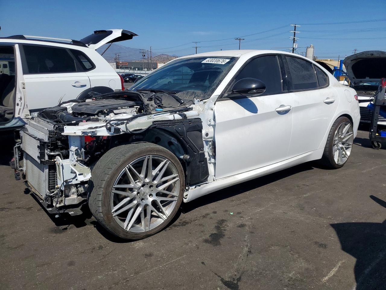 2024 Alfa Romeo Giulia, VIN ZARFAMAN8R7677526 — Front end