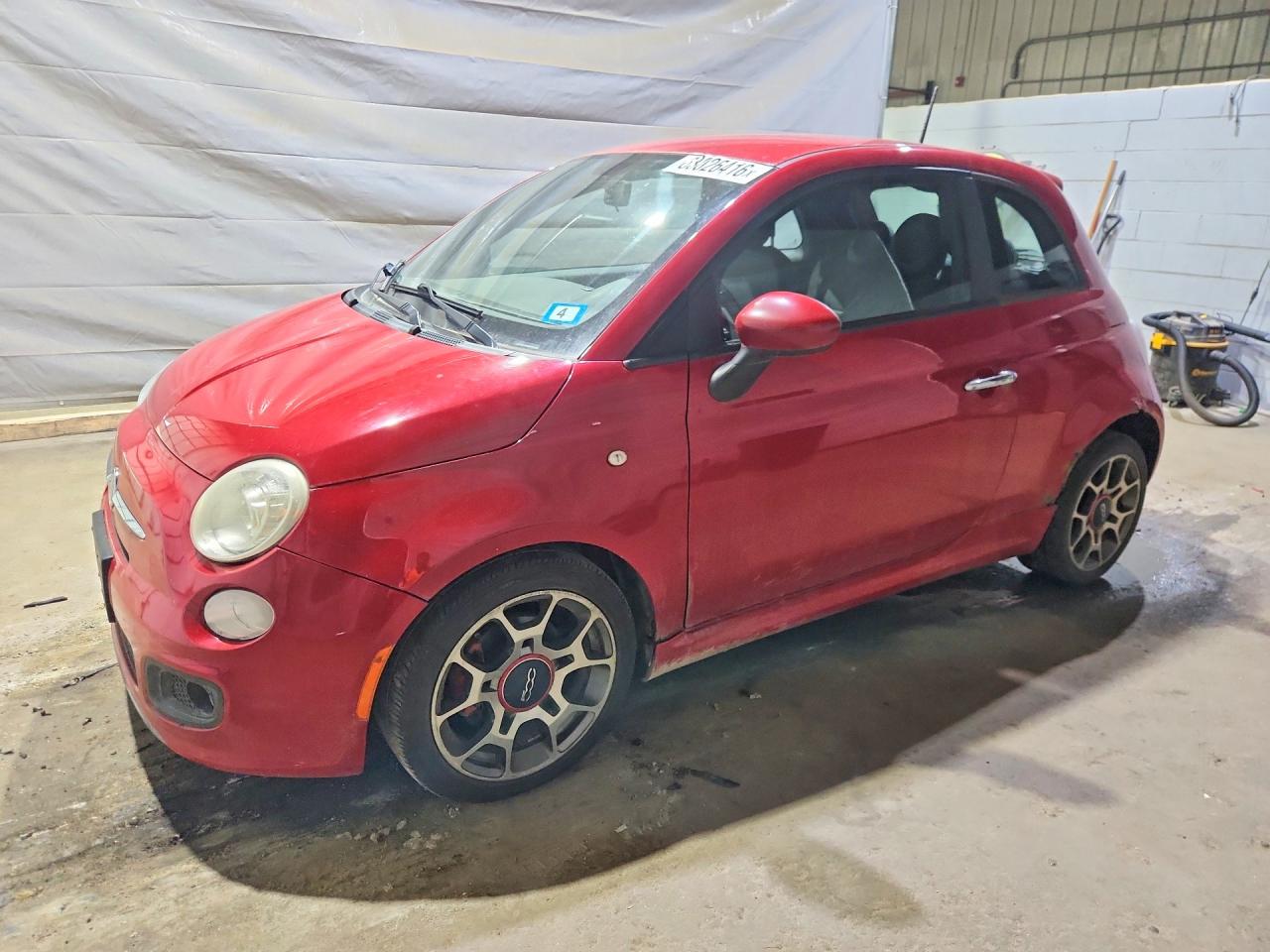 2013 FIAT 500 Sport, VIN 3C3CFFBR6DT580815 — Side