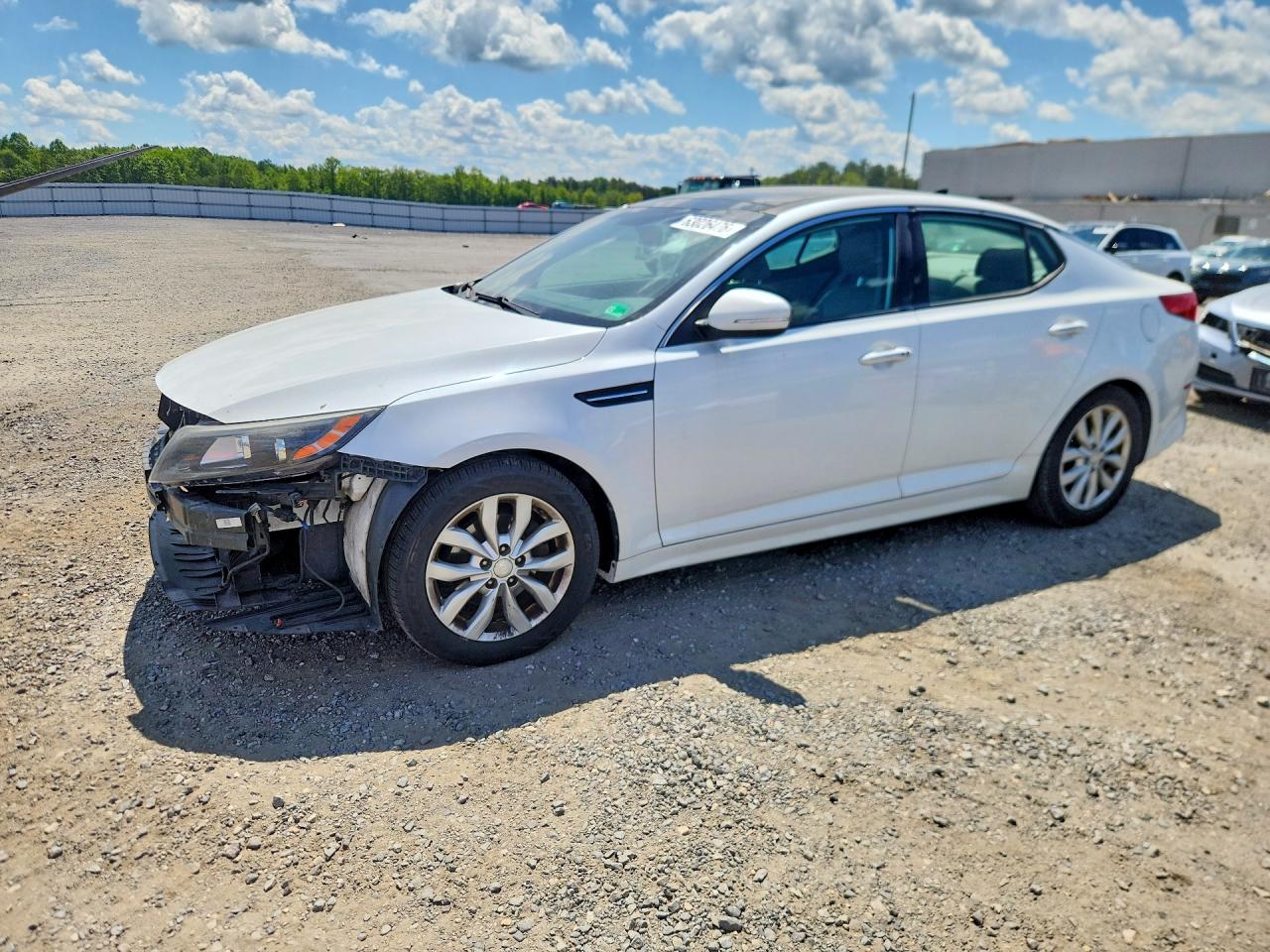 2014 Kia Optima EX, VIN 5XXGN4A79EG303853 — Front end