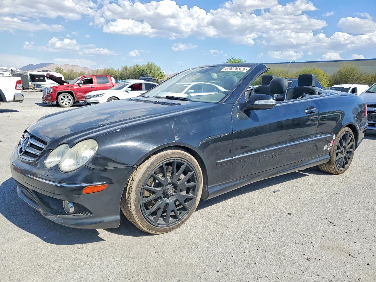 2008 Mercedes-Benz CLK 550, VIN WDBTK72F38T092974 — Minor dents and scratches