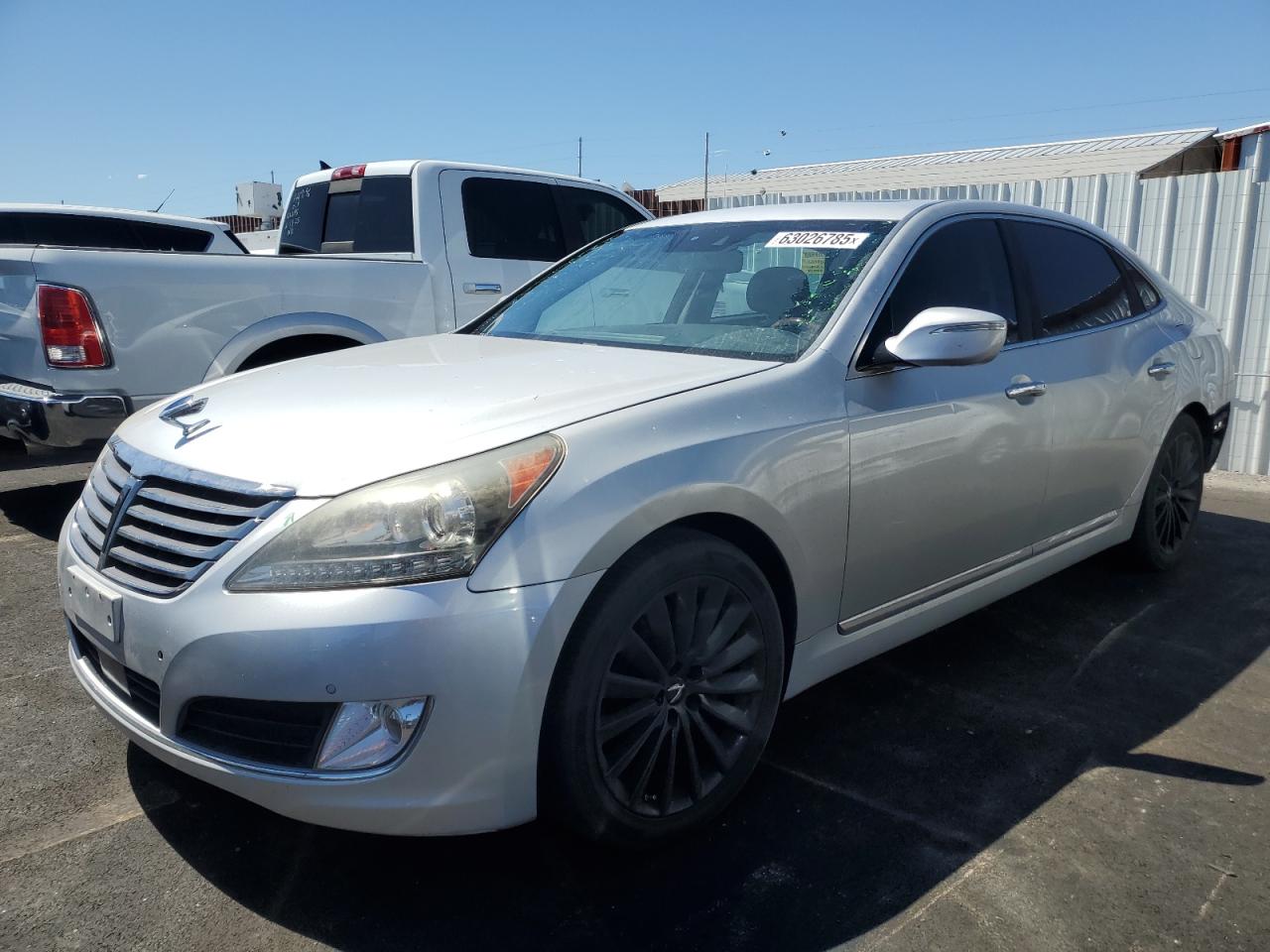 2016 Hyundai Equus Signature, VIN KMHGH4JHXGU103279 — Rear end