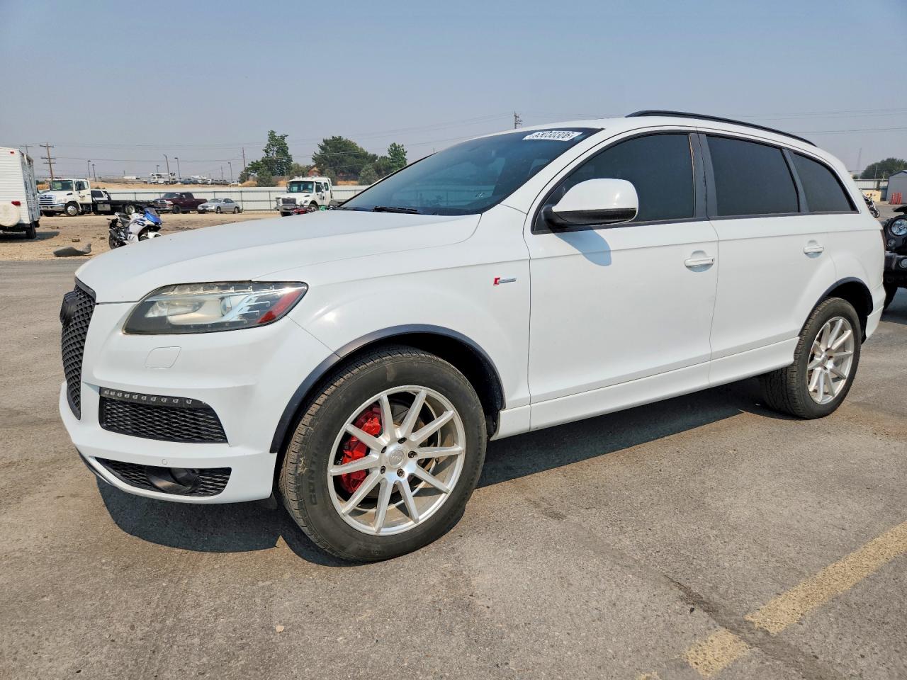 2013 Audi Q7 S line Prestige, VIN WA1DGAFE5DD002129 — Мелкие вмятины и царапины