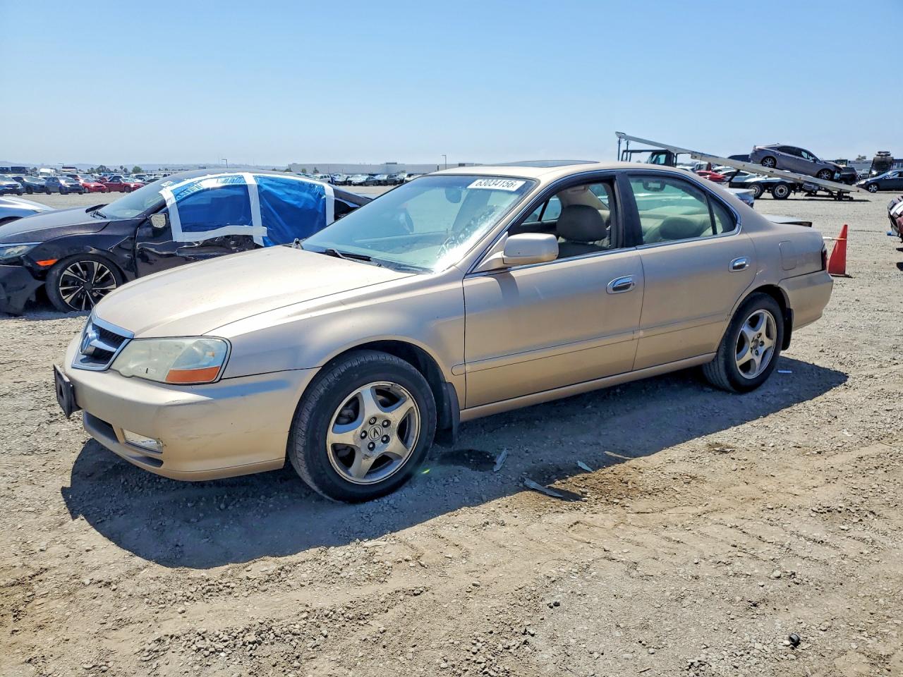 2002 Acura TL, VIN 19UUA56622A045950 — Rear end