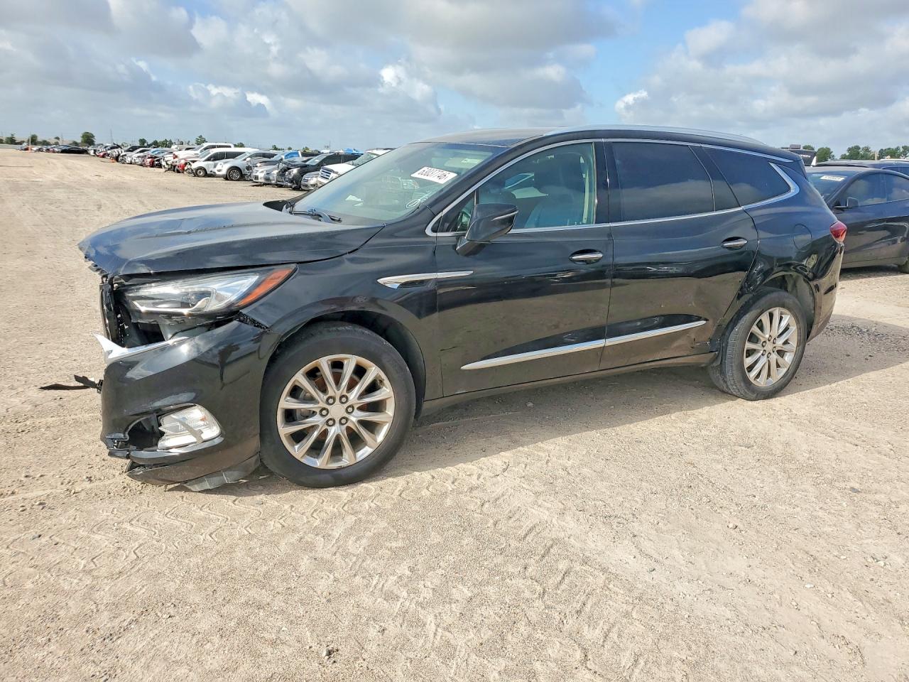 2020 Buick Enclave Essence, VIN 5GAERBKW4LJ181032 — Перед