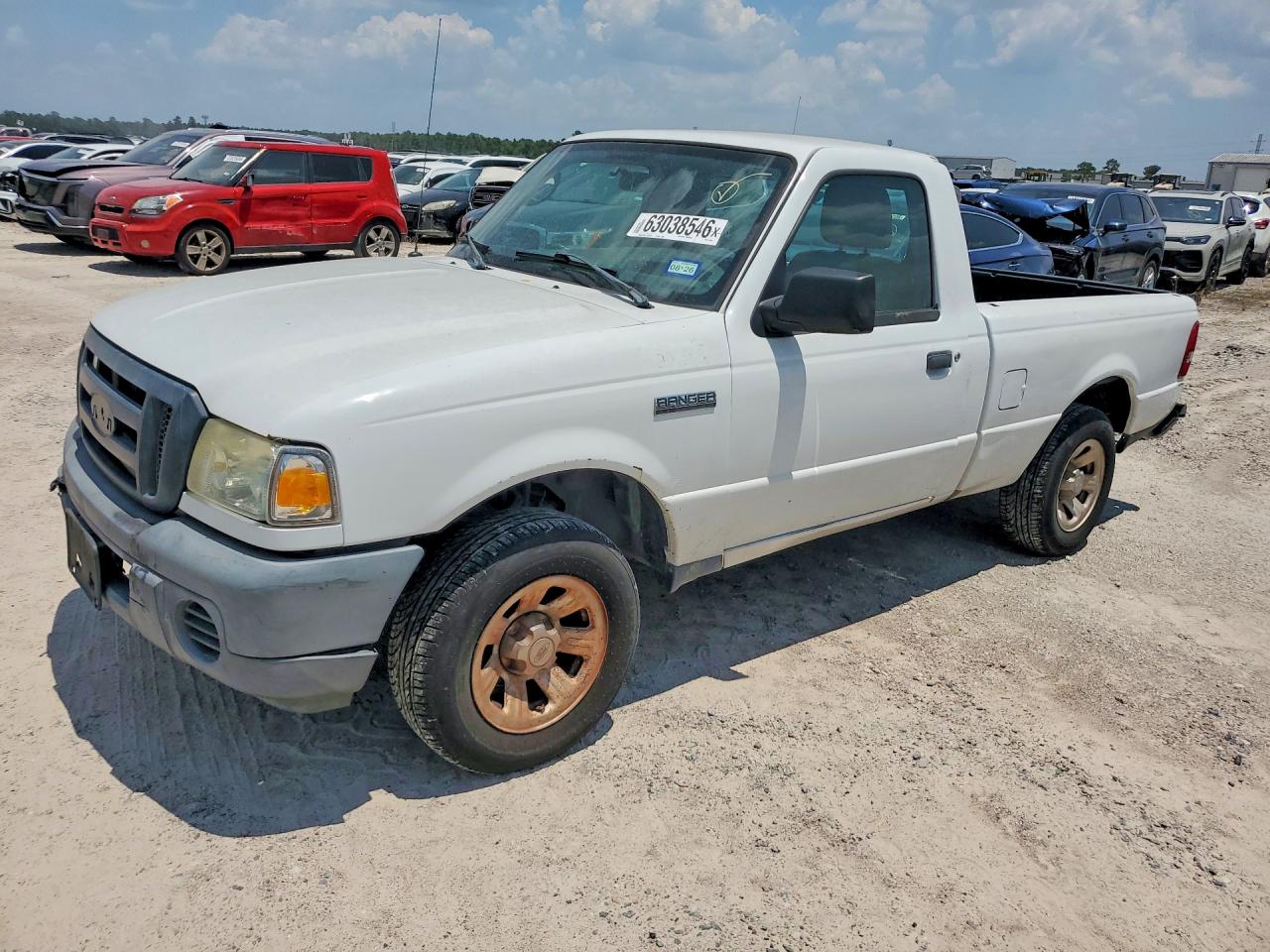 2011 Ford Ranger XL, VIN 1FTKR1AD5BPA98703 — Front end