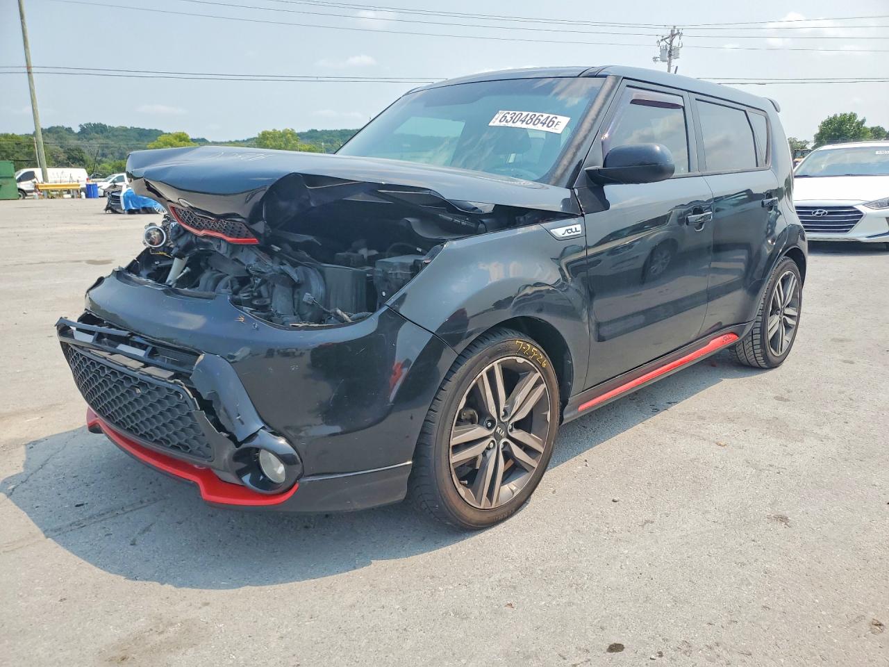 2015 Kia Soul +, VIN KNDJP3A55F7155722 — Front end