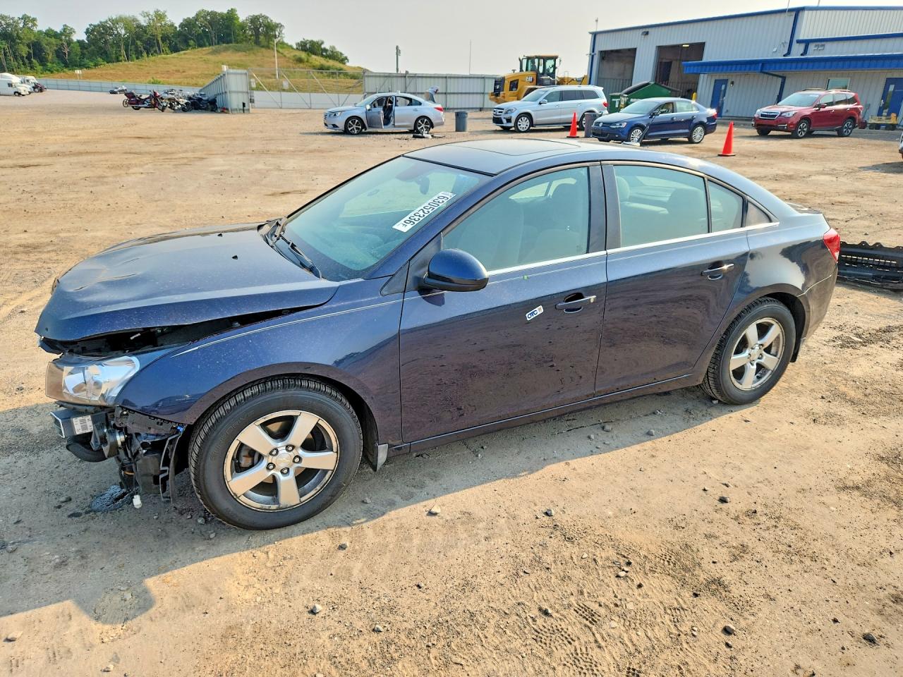 2014 Chevrolet Cruze 1LT, VIN 1G1PC5SB0E7308004 — Front end