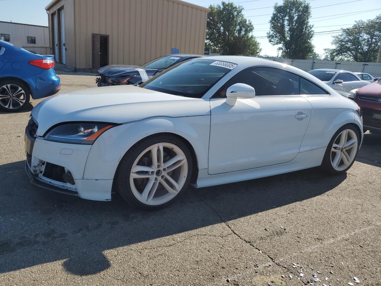 2013 Audi TTS 2.0T Prestige, VIN TRUK1AFK6D1002216 — Мелкие вмятины и царапины