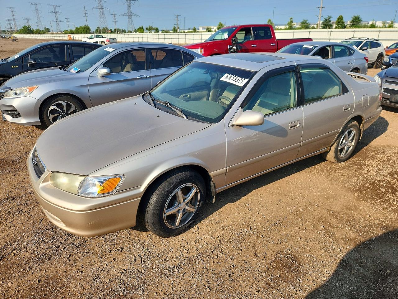 2001 Toyota Camry CE, VIN 4T1BG22K41U029134 — Minor dents and scratches
