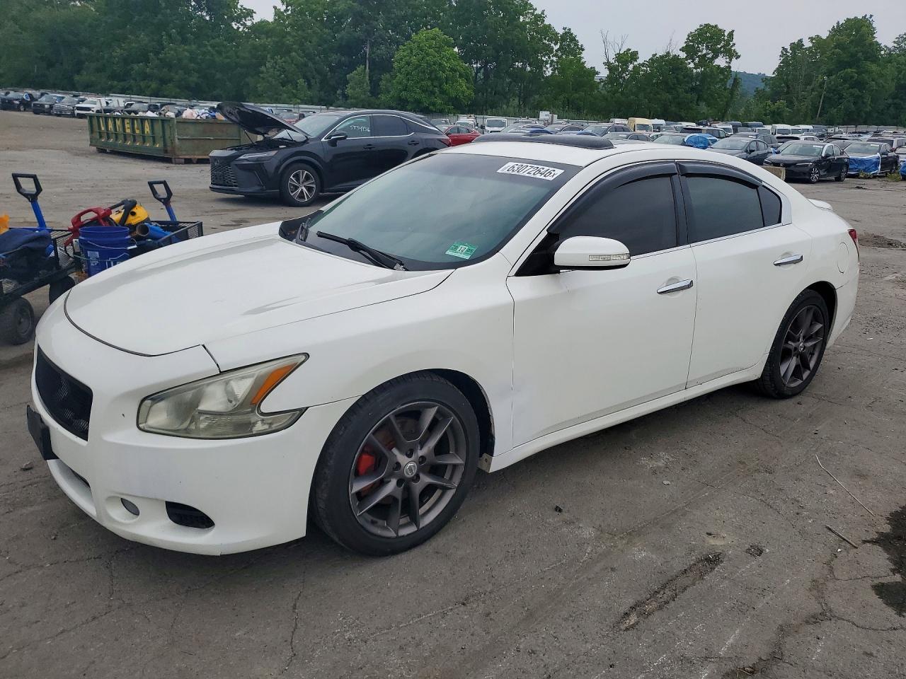 2010 Nissan Maxima SV, VIN 1N4AA5AP7AC830457 — Minor dents and scratches