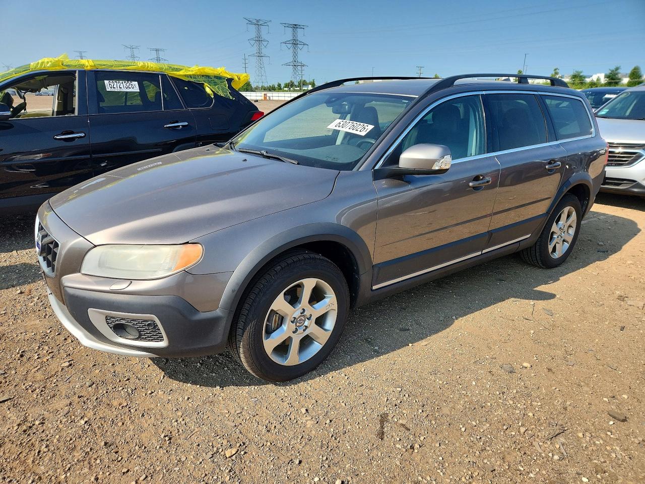 2010 Volvo XC70 3.2L, VIN YV4982BZ0A1083428 — Normal wear