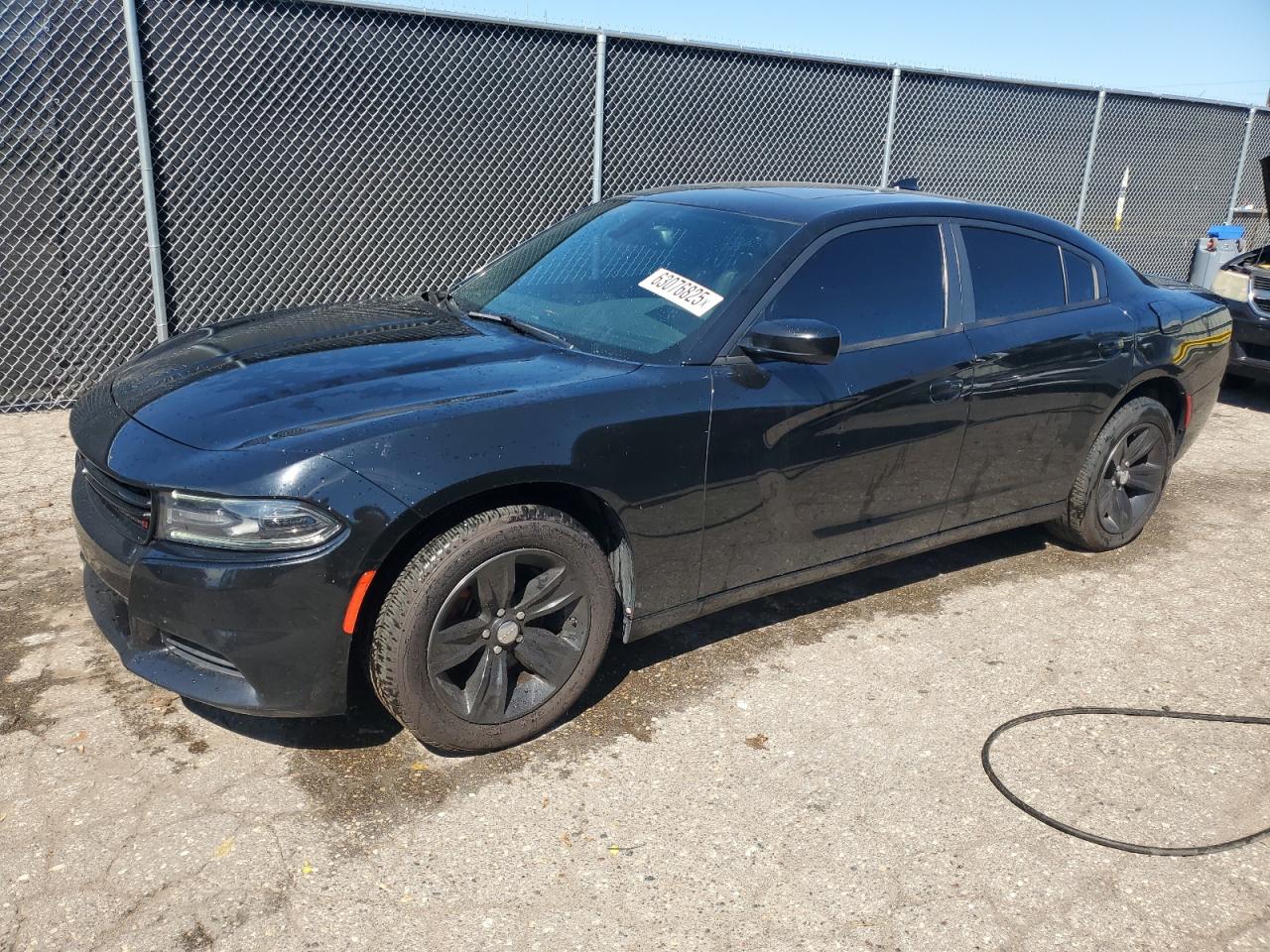 2015 Dodge Charger SXT, VIN 2C3CDXJG5FH920012 — Minor dents and scratches