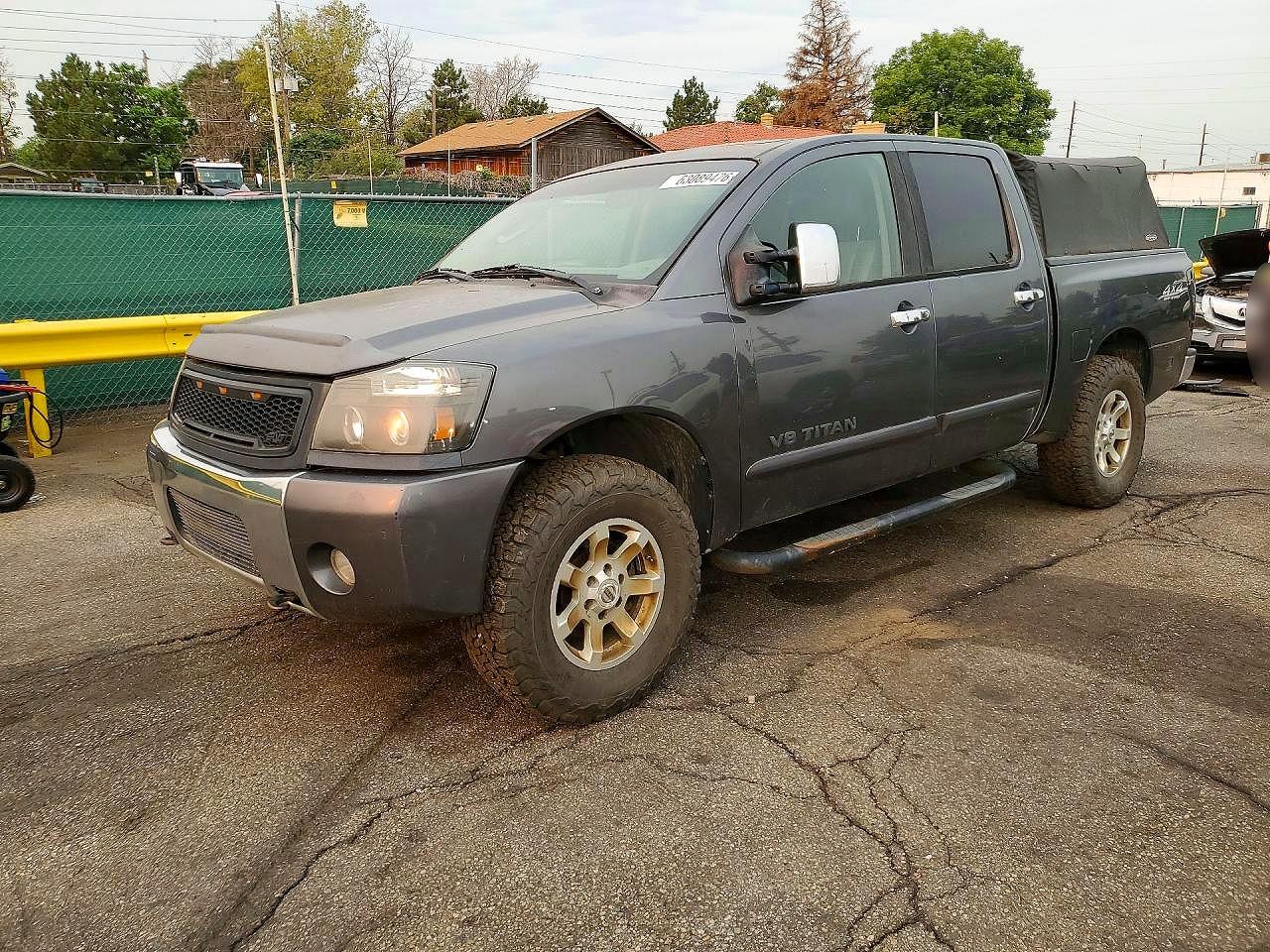 2007 Nissan Titan SE, VIN 1N6AA07B77N229391 — Minor dents and scratches