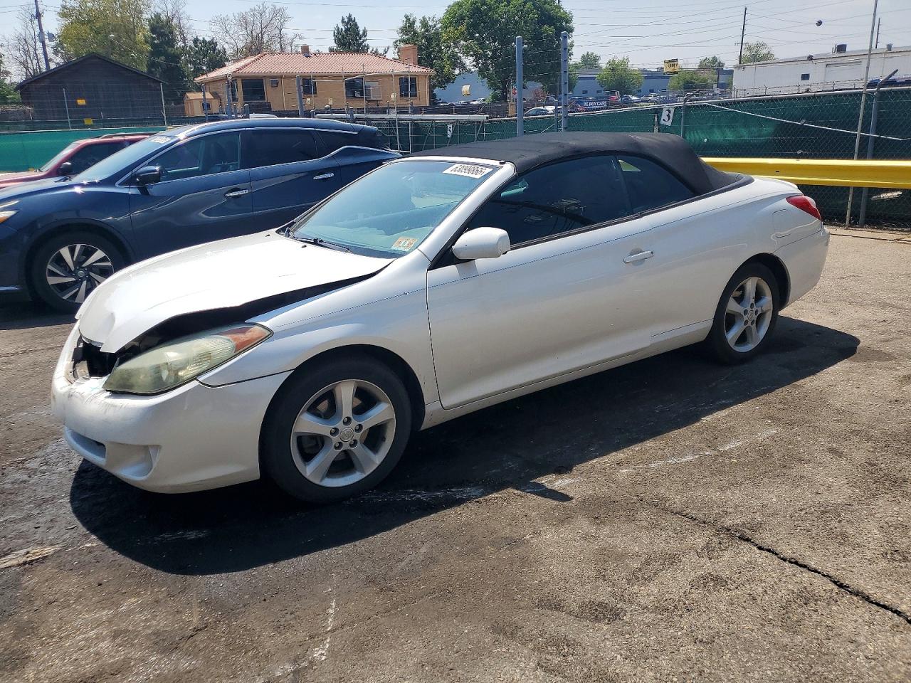 2005 Toyota Solara SLE, VIN 4T1FA38P35U060540 — Front end