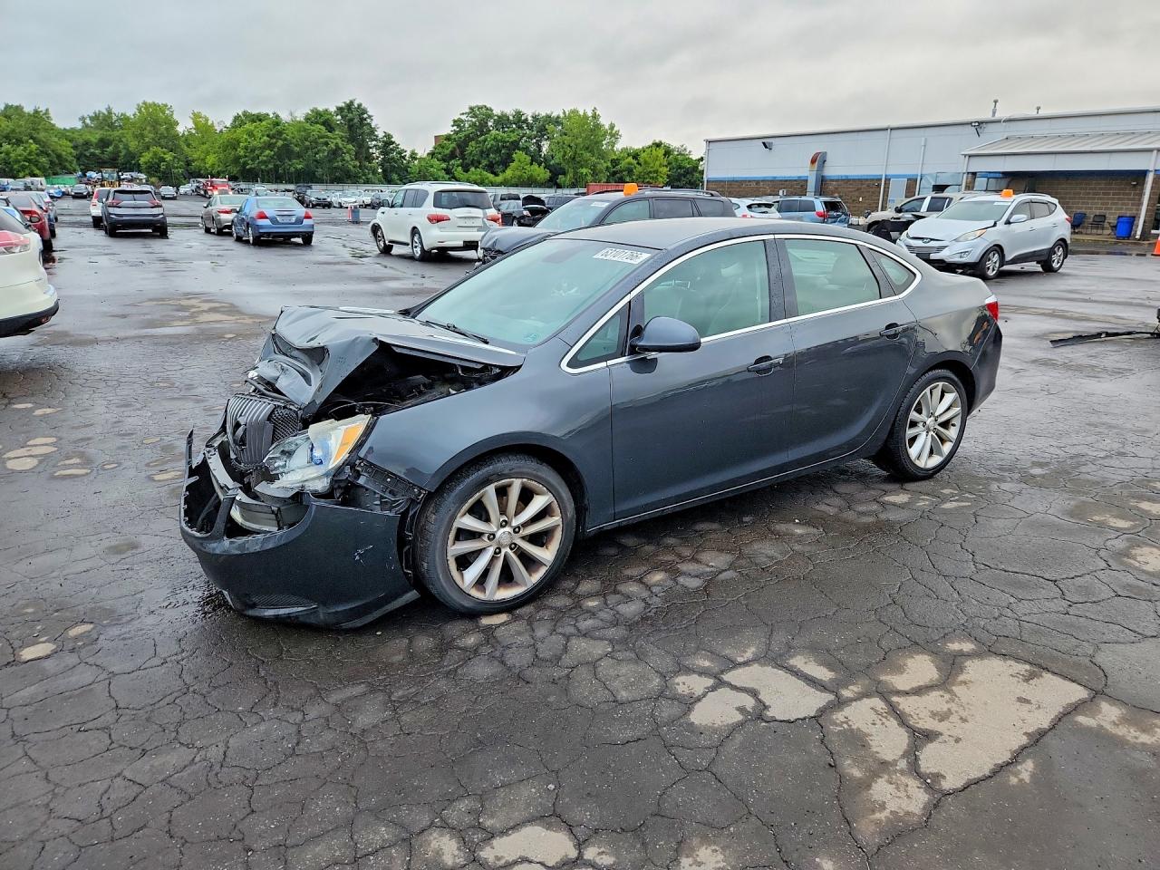 2015 Buick Verano, VIN 1G4PP5SK3F4144595 — Перед