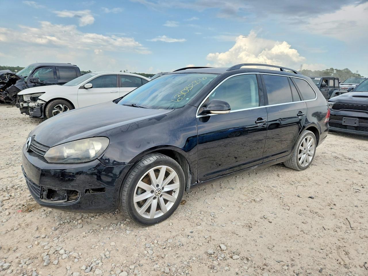 2012 Volkswagen Jetta TDI, VIN 3VWPL7AJ7CM690026 — Front end