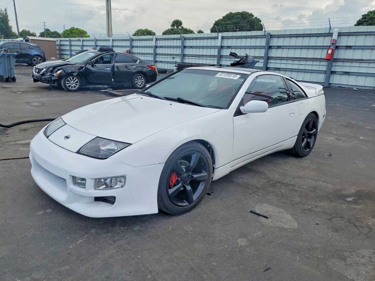 1991 Nissan 300ZX, VIN JN1CZ24H6MX504468 — Мелкие вмятины и царапины