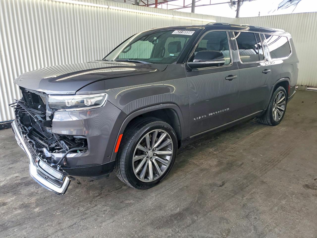 2023 Jeep Grand Wagoneer Series II, VIN 1C4SJSFPXPS578157 — Механическое