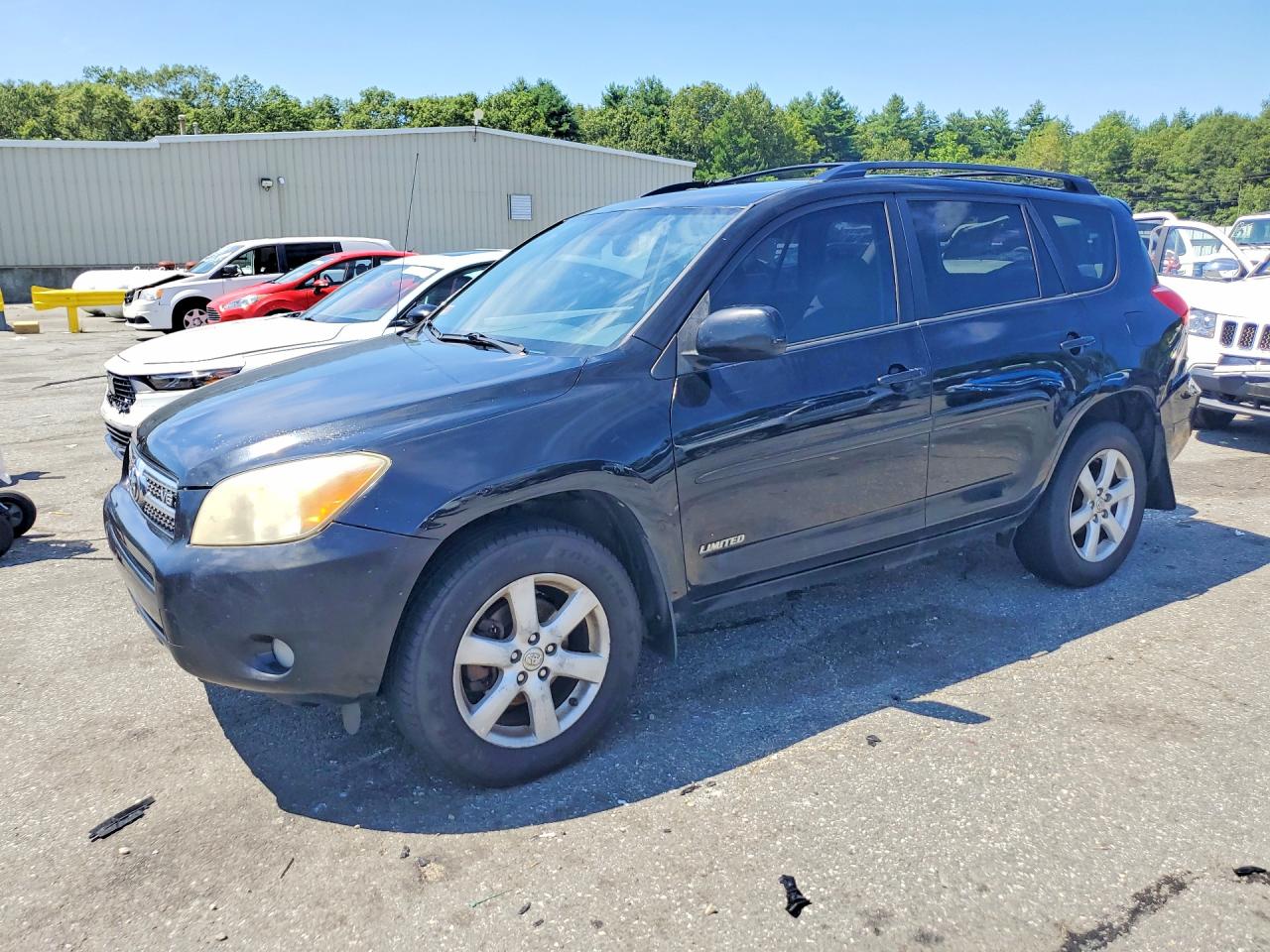 2007 Toyota RAV4 Limited, VIN JTMBK31V676015821 — Rear end