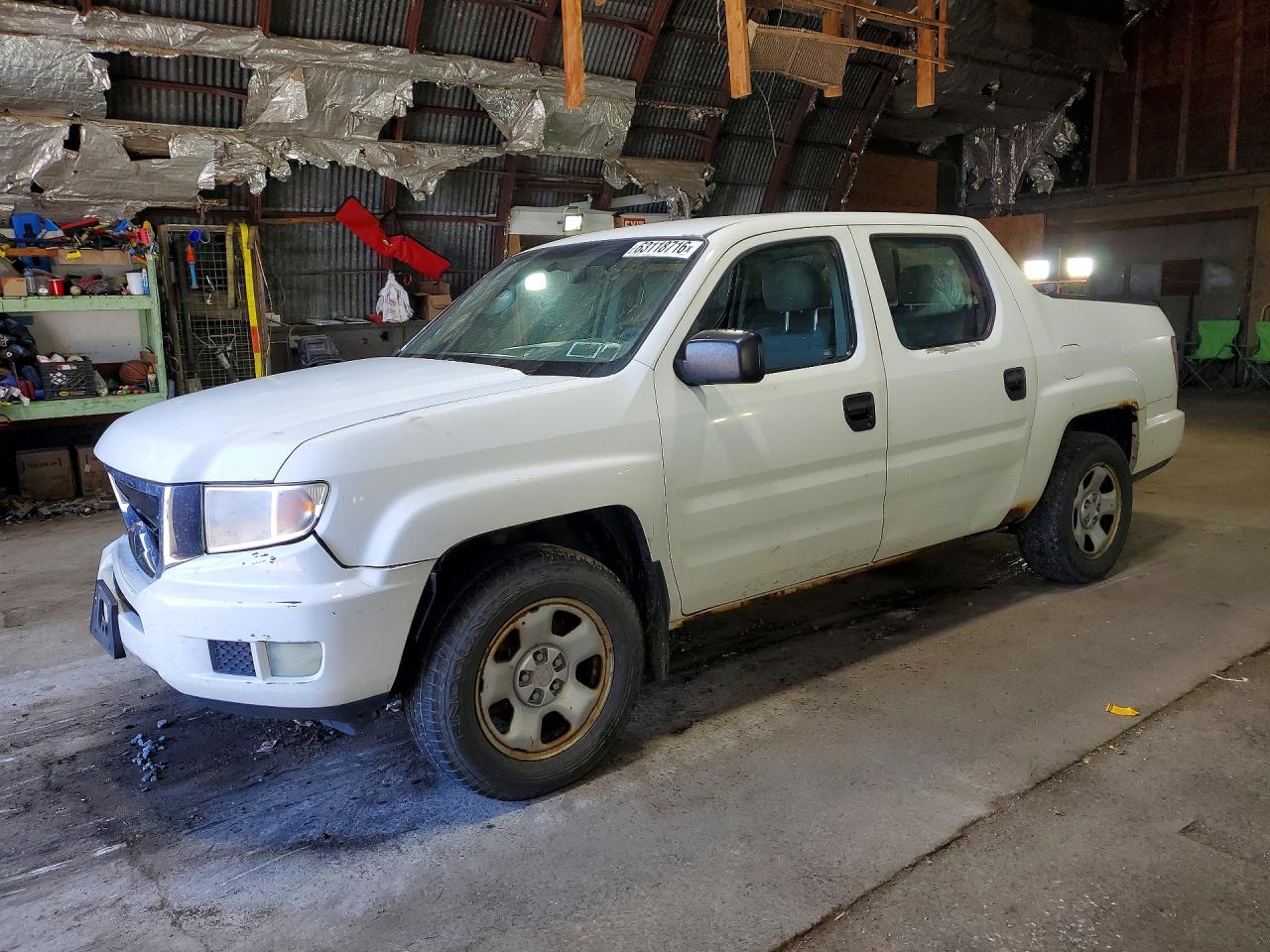 2010 Honda Ridgeline RT, VIN 5FPYK1F26AB005970 — Front end