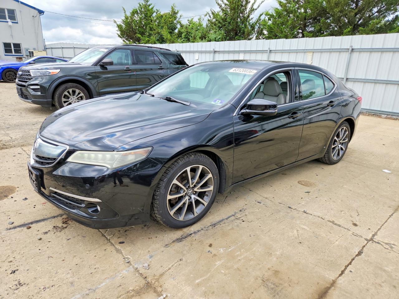 2015 Acura TLX Advance, VIN 19UUB2F79FA010123 — Normal wear