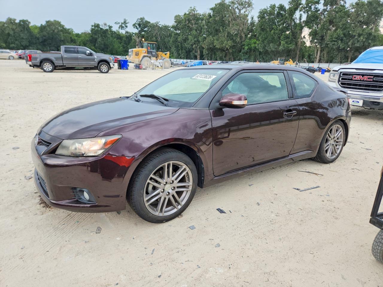 2011 Scion tC, VIN JTKJF5C74B3003132 — Бок