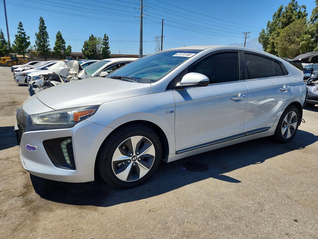 2019 Hyundai Ioniq Limited, VIN KMHC05LH0KU034992 — Rear end