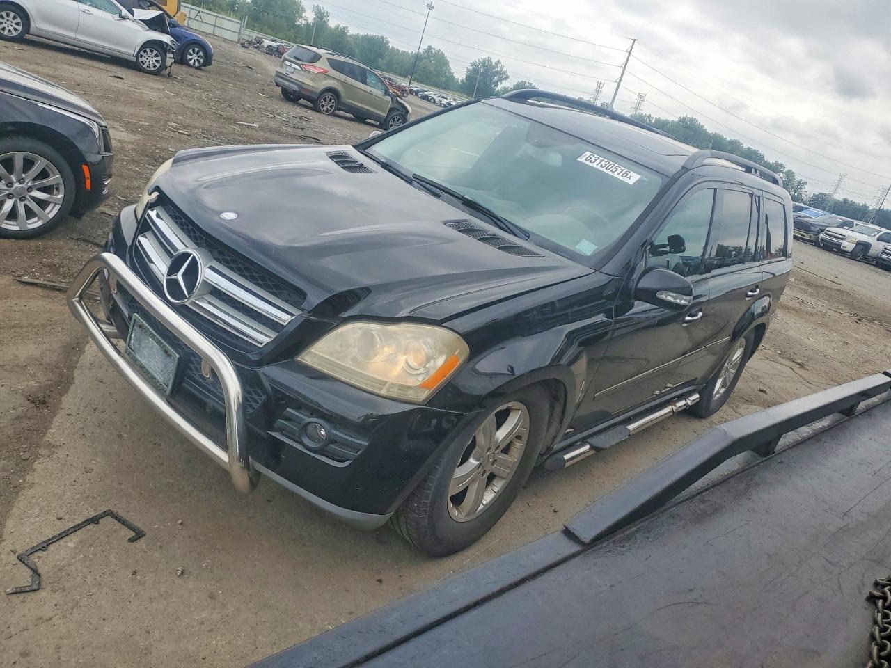 2007 Mercedes-Benz GL 450, VIN 4JGBF71E97A194487 — Minor dents and scratches