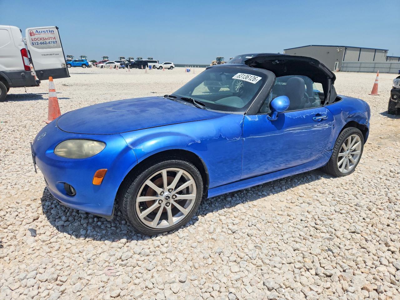 2006 Mazda MX-5 Miata Sport, VIN JM1NC25F760107657 — Rear end