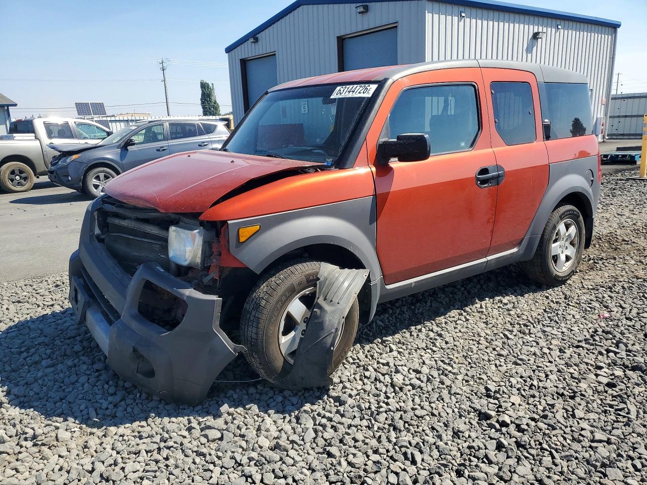 2003 Honda Element EX, VIN 5J6YH28563L047201 — Front end