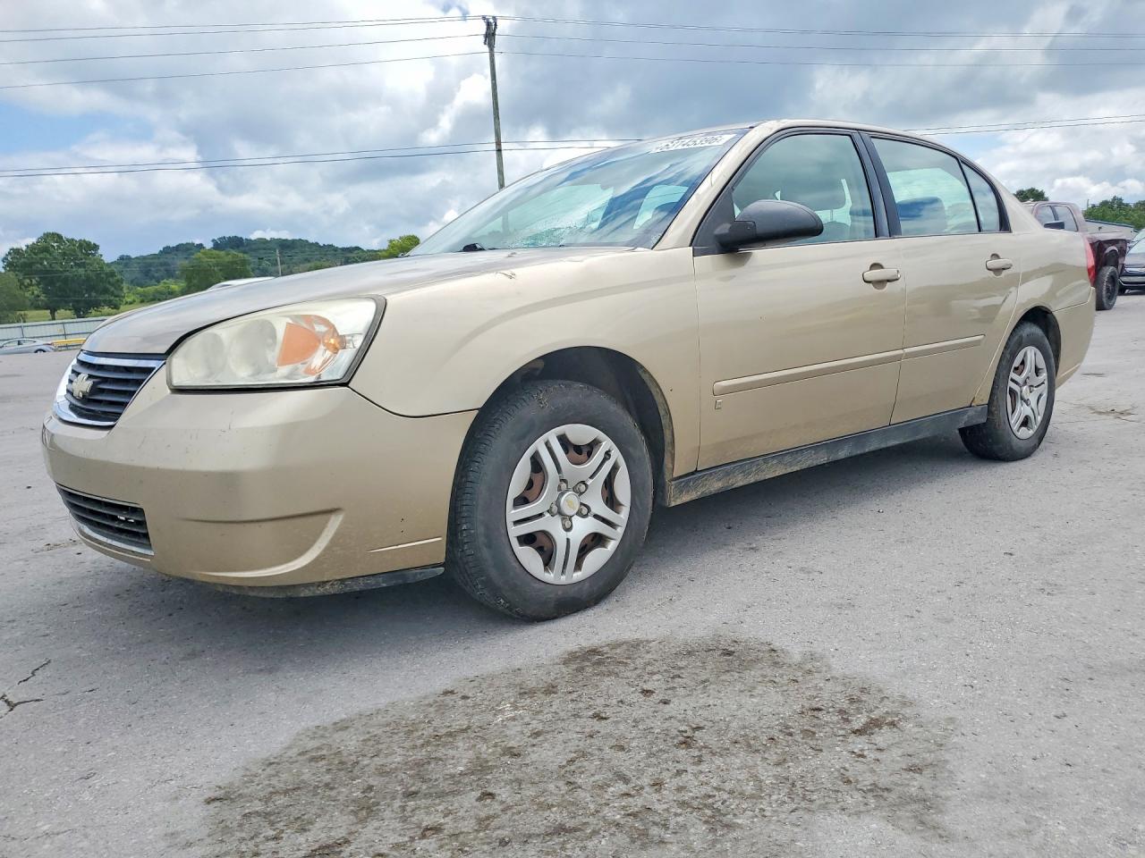 2008 Chevrolet Malibu Classic LS 1FL, VIN 1G1ZS58F38F102207 — Front end