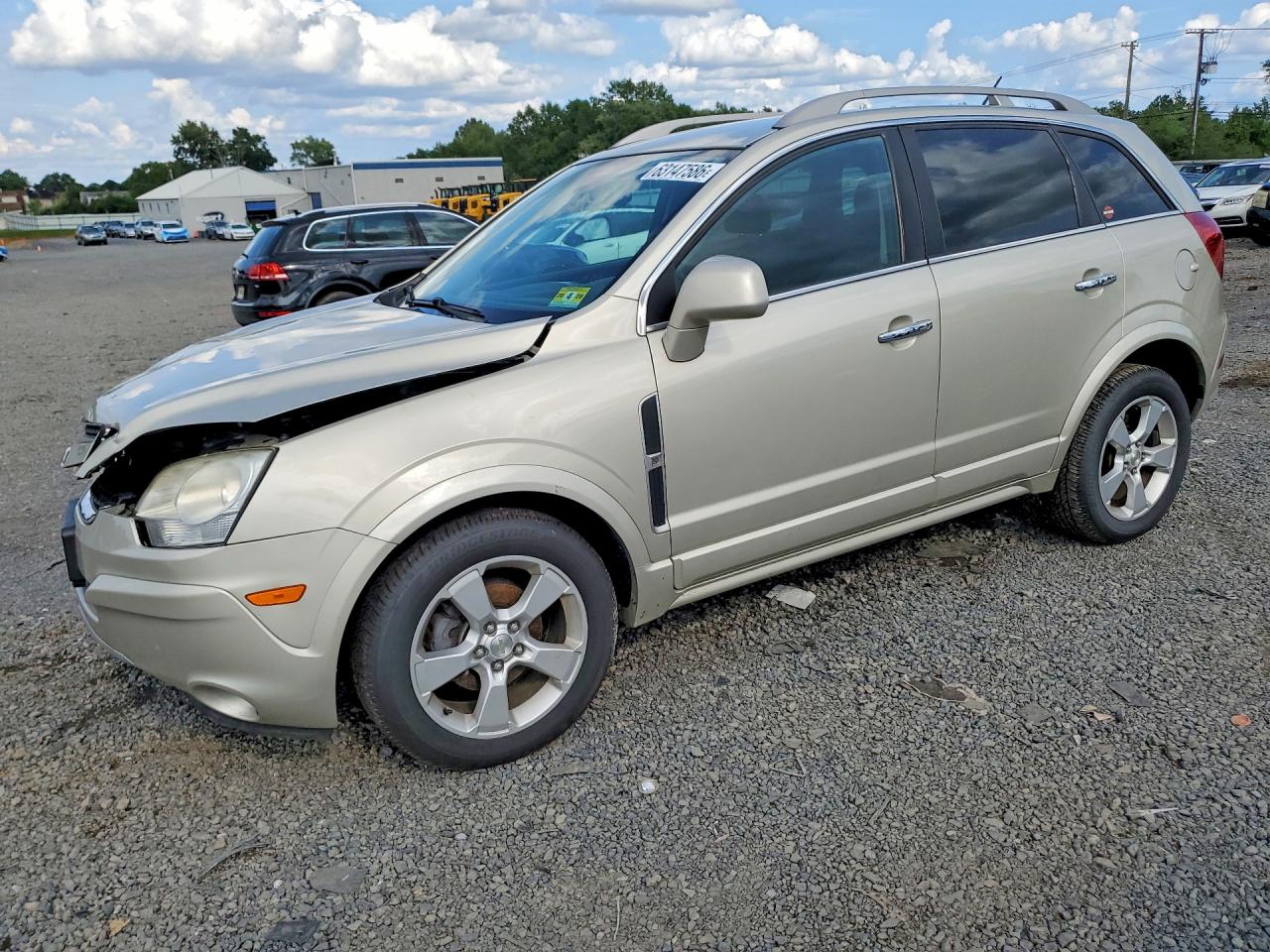 2014 Chevrolet Captiva Sport LT, VIN 3GNAL3EK5ES561633 — Front end