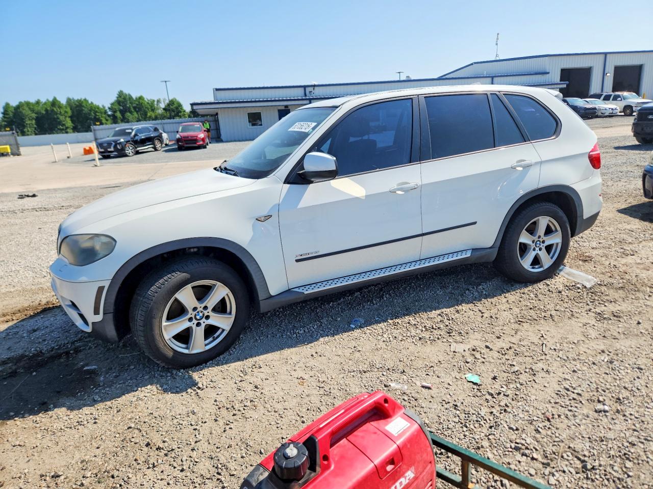 2011 BMW X5 35i, VIN 5UXZV4C55BL738075 — Механическое