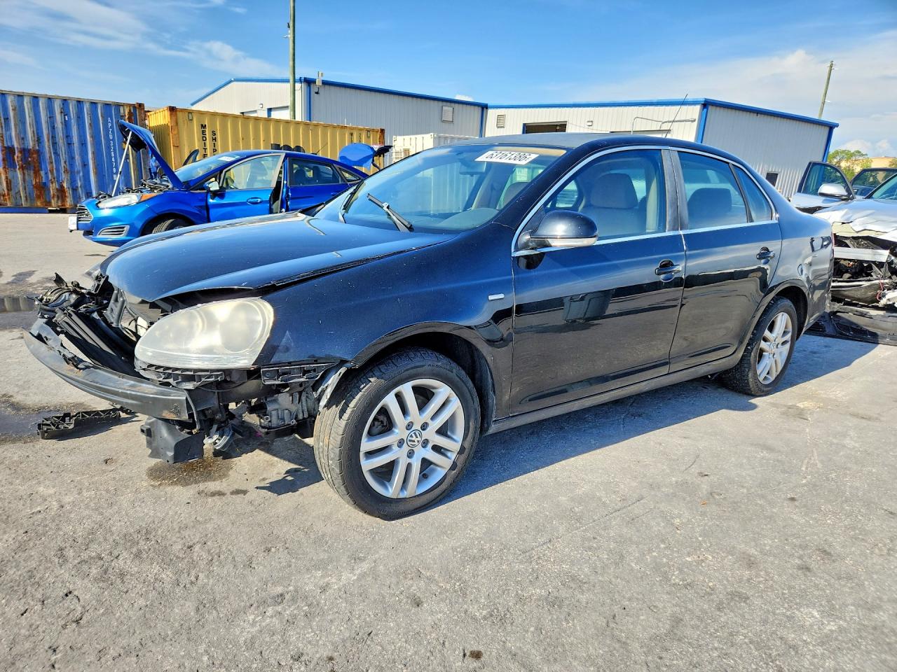 2007 Volkswagen Jetta Wolfsburg Edition, VIN 3VWEF71K37M200873 — Front end